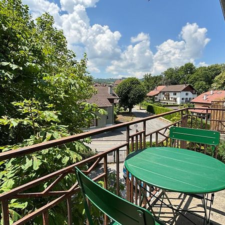 T2 Cocon Avec Balcon Et Parking Apartamento La Roche-sur-Foron Exterior foto
