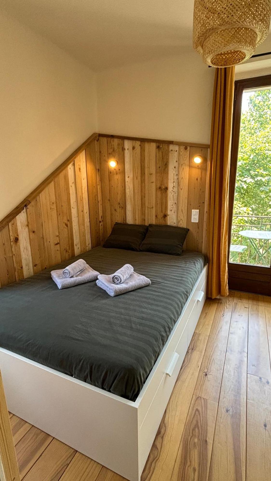 T2 Cocon Avec Balcon Et Parking Apartamento La Roche-sur-Foron Exterior foto