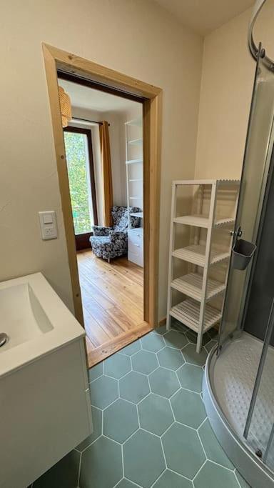 T2 Cocon Avec Balcon Et Parking Apartamento La Roche-sur-Foron Exterior foto