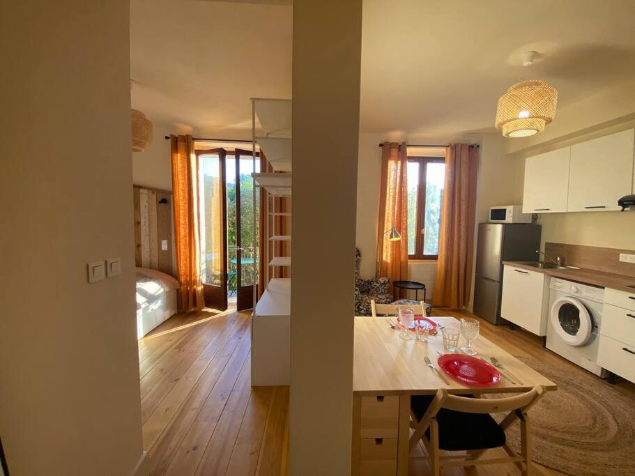 T2 Cocon Avec Balcon Et Parking Apartamento La Roche-sur-Foron Exterior foto